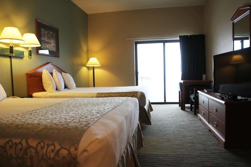 Beachfront Hotel ฮอตันเลค ภายนอก รูปภาพ
